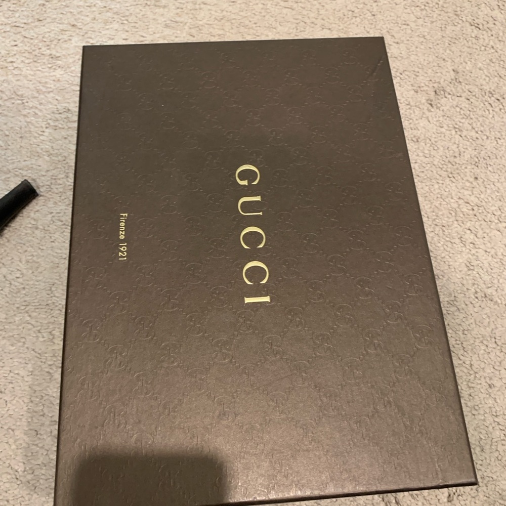 Gucci Women's Brown Slide Sandals - Picture 7 of 8
